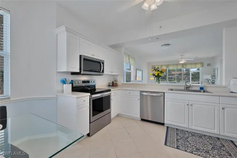 Picture of 3993 Bishopwood Ct E 101, Naples FL 34114