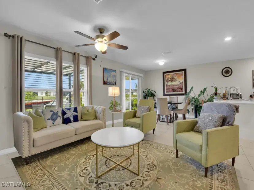 Picture of 10545 Crossback Ln, Lehigh Acres FL 33936