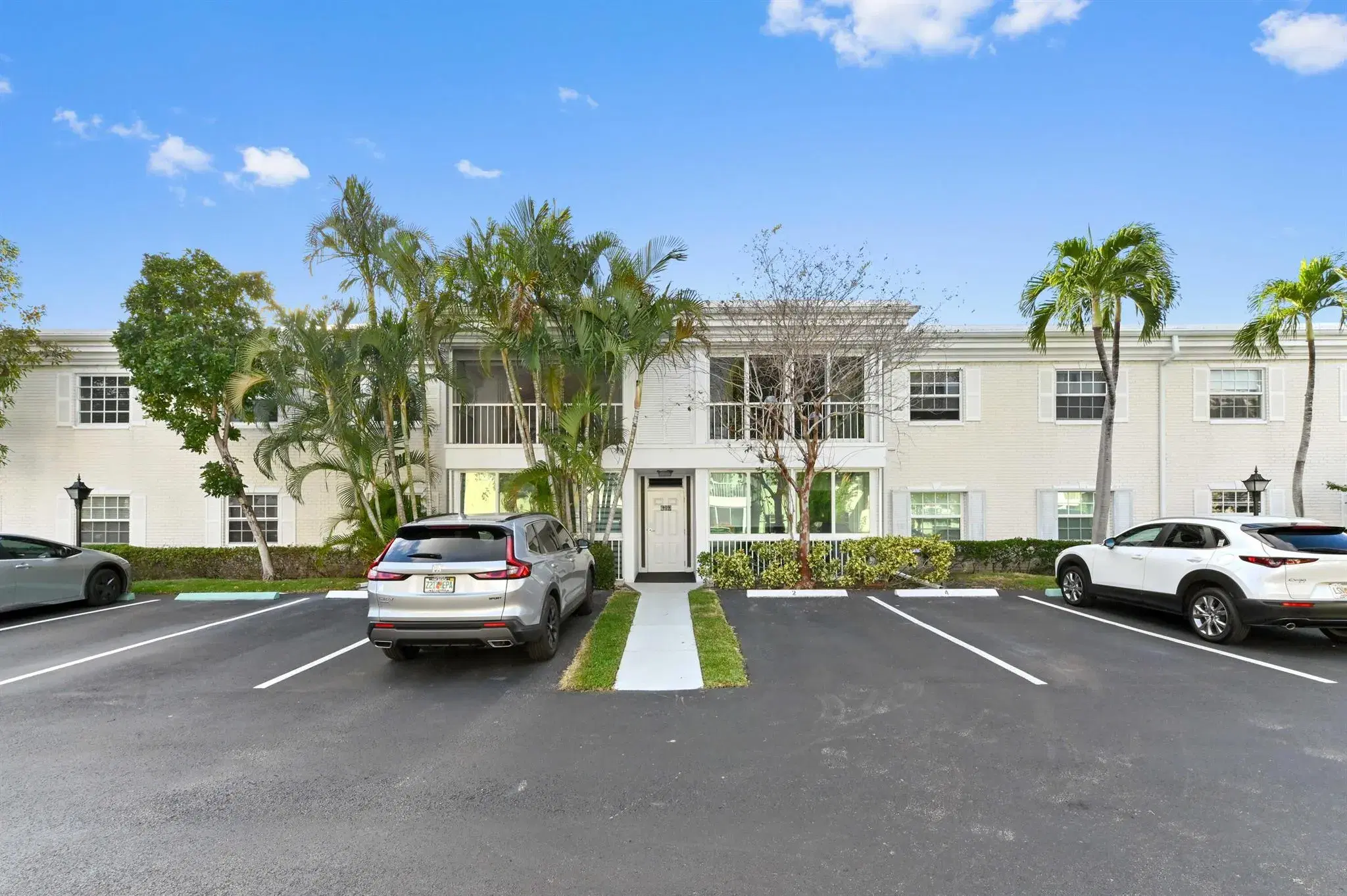 Picture of 6397 Bay Club Drive 3, Fort Lauderdale, FL 33308