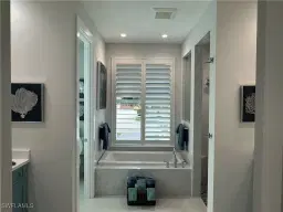 Picture of 387 Bald Eagle Dr, Marco Island, FL 34145