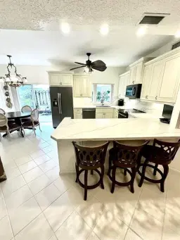 Picture of 11698 Briarwood Cir 1, Boynton Beach, FL 33437