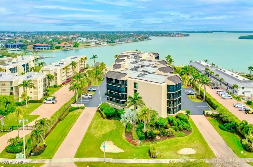 Picture of 961 Collier Ct 209, Marco Island FL 34145