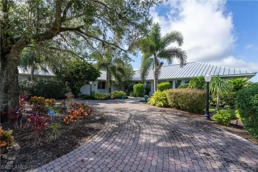 Picture of 5350 Fort Denaud Rd, Labelle FL 33935