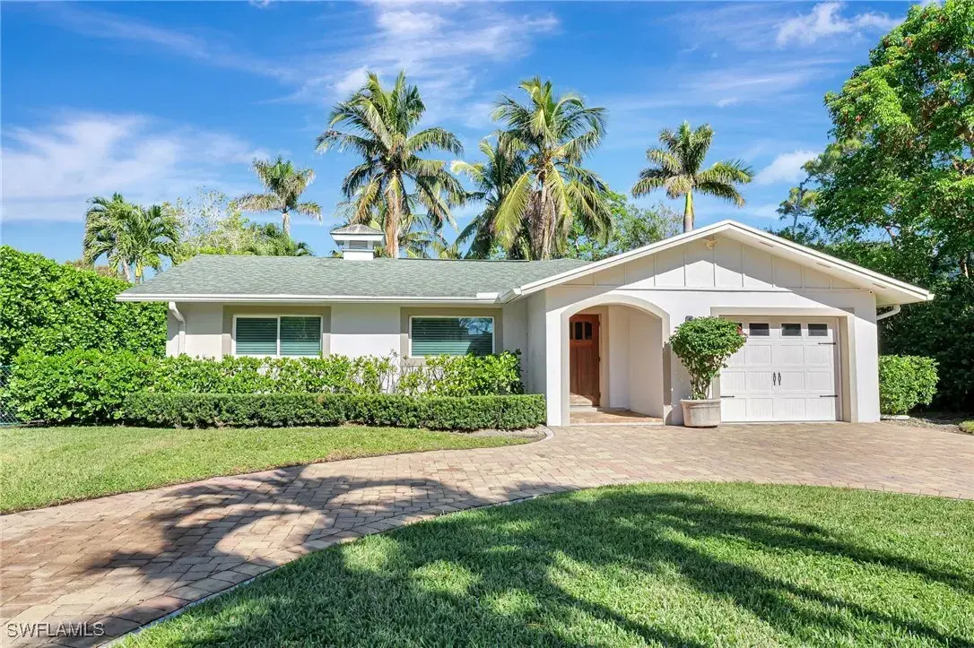 Picture of 1387 28Th Ave N, Naples, FL 34103