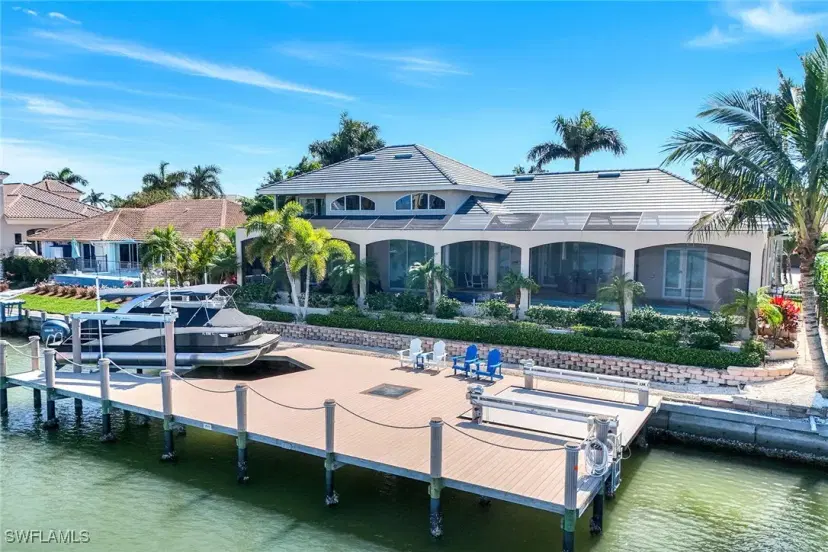 Picture of 650 Rockport Ct, Marco Island FL 34145