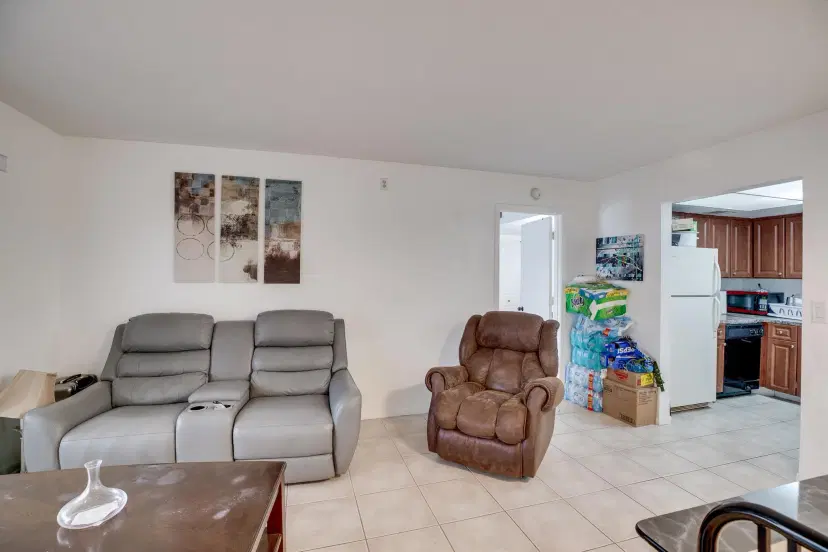 Picture of 1552 SE Royal Green Circle 102, Port St Lucie FL 34952