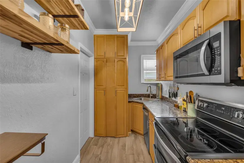 Picture of 401 NE 16Th Ave 4, Fort Lauderdale FL 33301