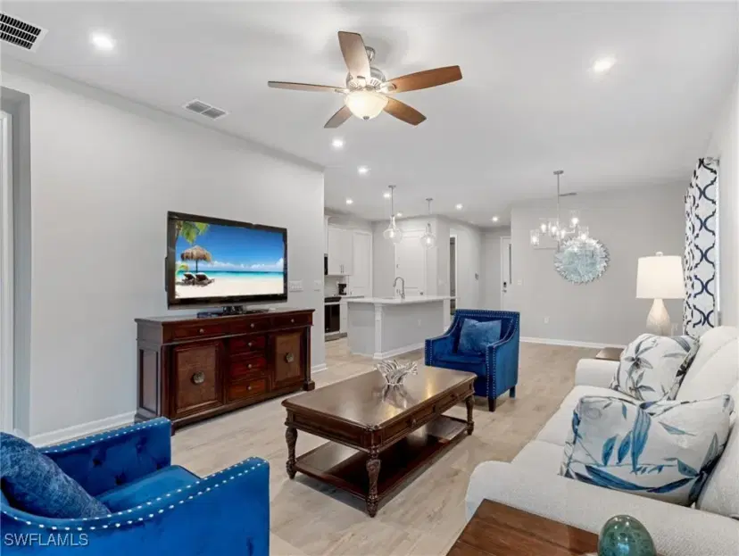 Picture of 10287 Bonavie Cove Dr, Fort Myers FL 33966