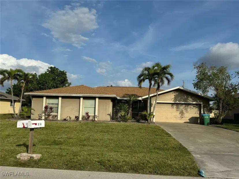 Picture of 313 SE 16Th Pl, Cape Coral FL 33990