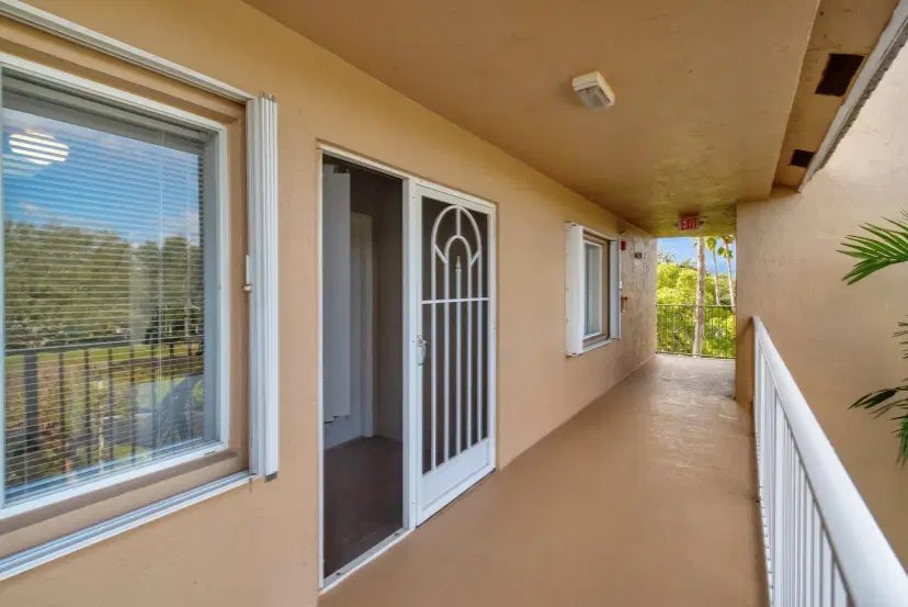 Picture of 5810 Crystal Shores Drive 408, Boynton Beach FL 33437
