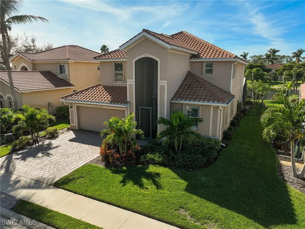 Picture of 3450 Malagrotta Cir, Cape Coral, FL 33909