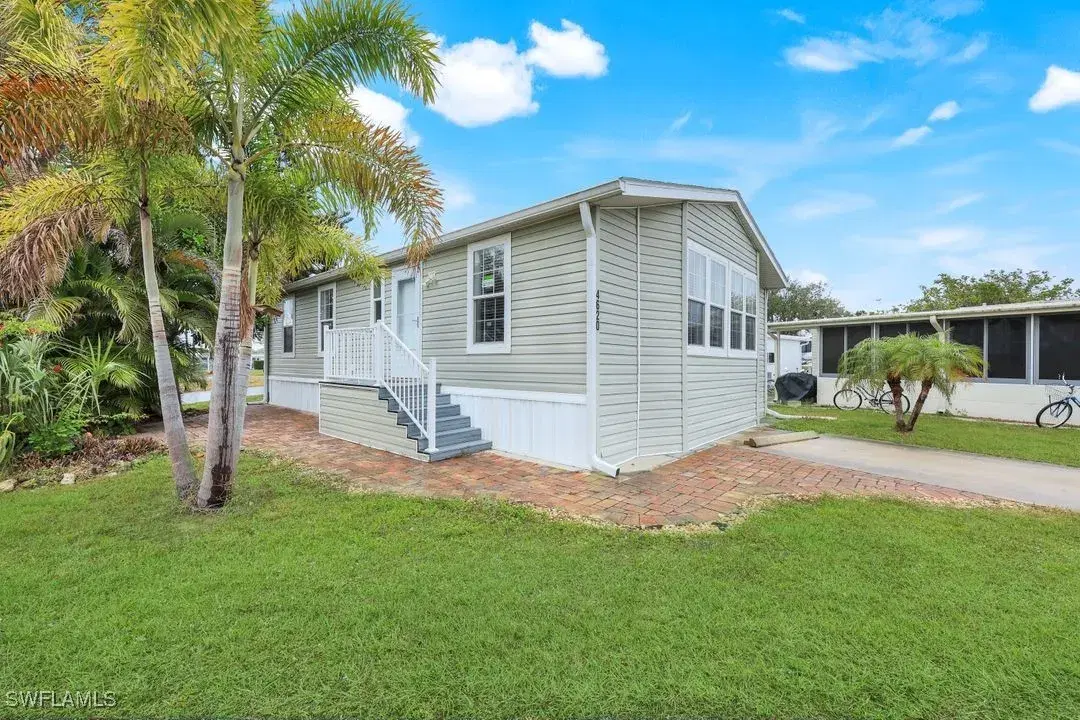Picture of 4620 Candlestick Ct E, Estero, FL 33928