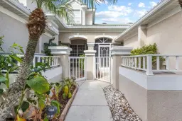 Picture of 1657 SW Harbour Isles Circle 21, Port St Lucie, FL 34986