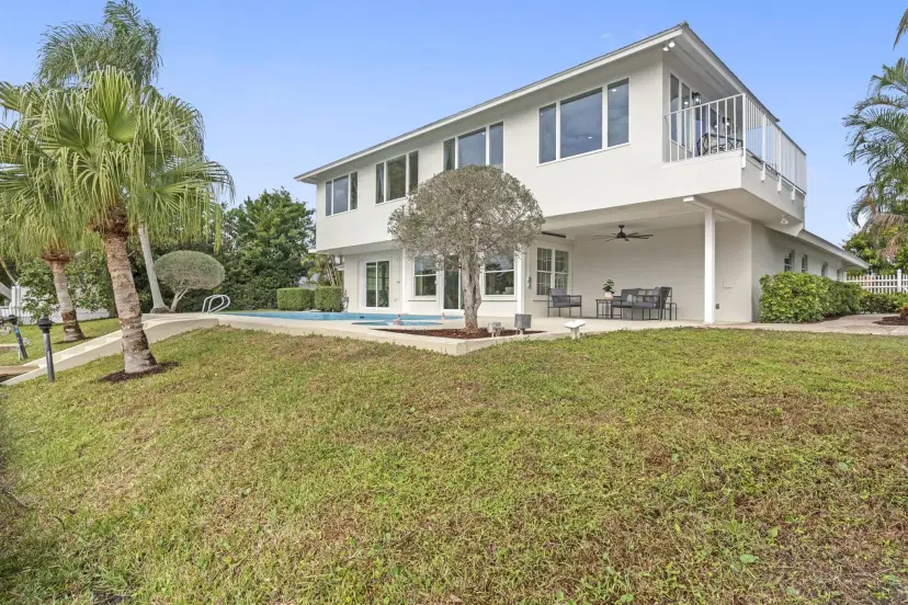 Picture of 25 Park Avenue, Vero Beach FL 32960