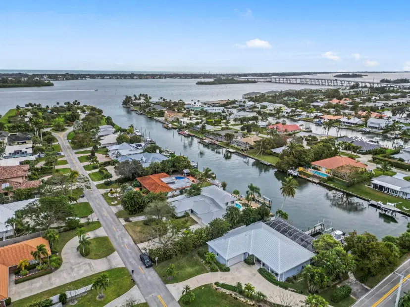 Picture of 25 Park Avenue, Vero Beach FL 32960