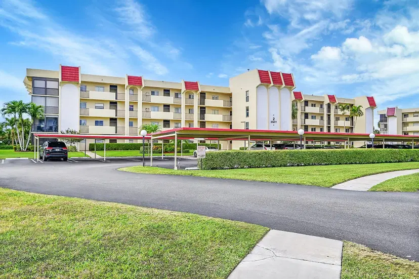 Picture of 23277 Barwood Lane 403, Boca Raton FL 33428