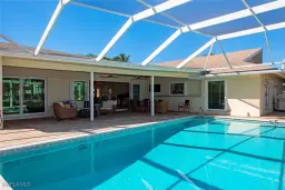 Picture of 2185 Trout Ct, Naples, FL 34102