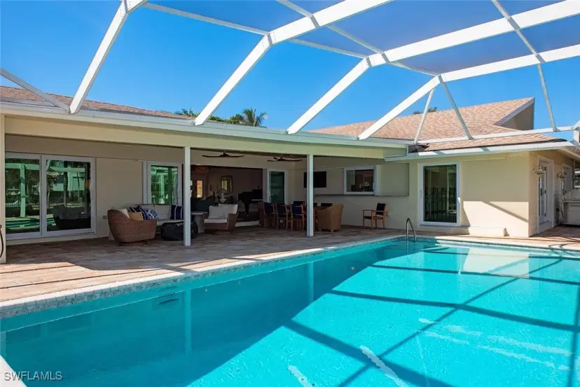 Picture of 2185 Trout Ct, Naples FL 34102