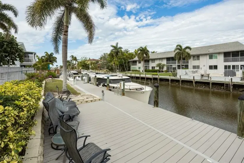 Picture of 1625 Chesapeake Ave 103, Naples FL 34102