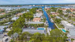 Picture of 1625 Chesapeake Ave 103, Naples, FL 34102