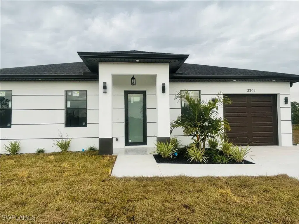Picture of 3204 20Th St Sw, Lehigh Acres, FL 33976
