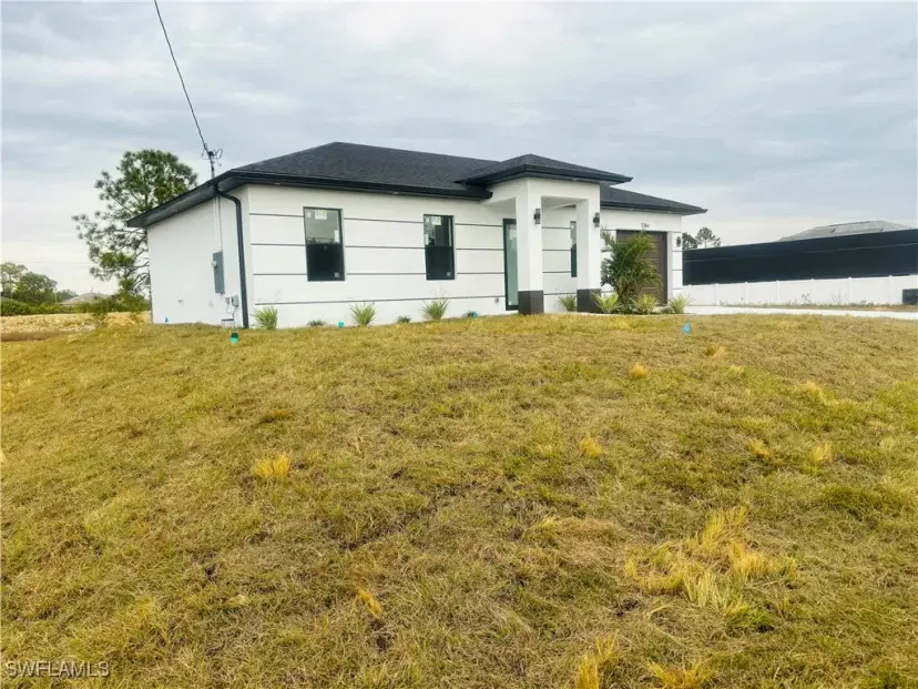 Picture of 3204 20Th St Sw, Lehigh Acres FL 33976