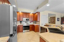 Picture of 337 Vintage Bay Dr D22, Marco Island, FL 34145