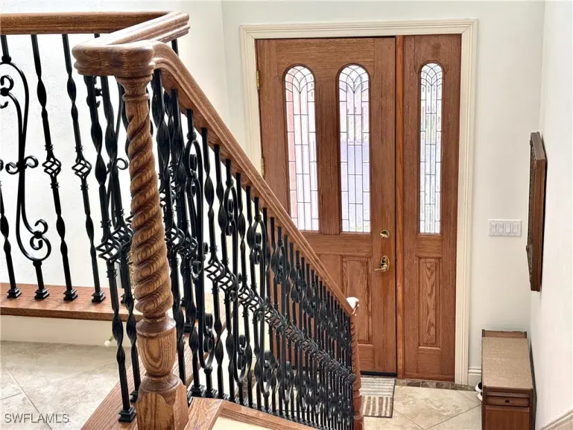 Picture of 155 Colonade Cir 1003, Naples FL 34103