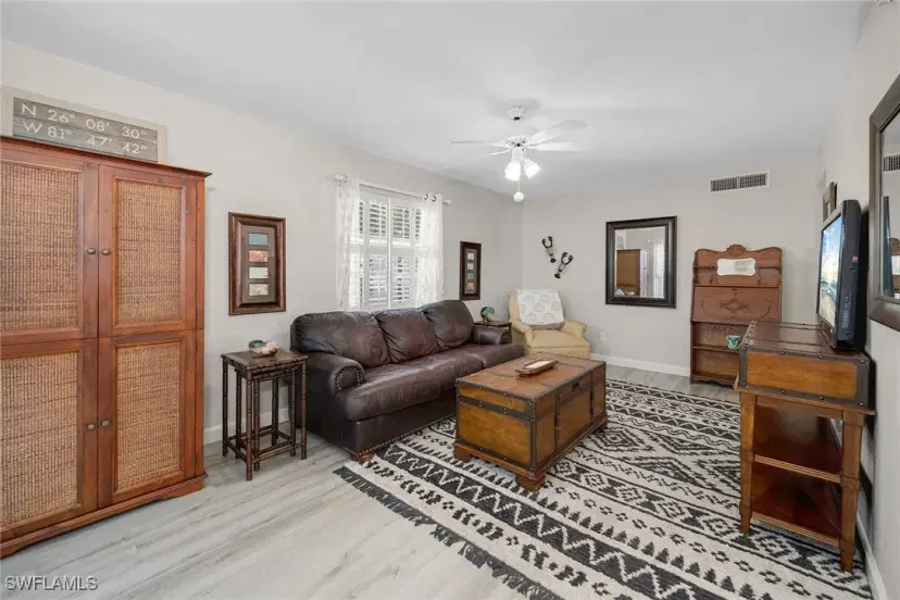 Picture of 3758 12Th St N, Naples FL 34103