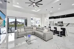 Picture of 928 NE 14Th Ave, Cape Coral, FL 33909