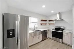 Picture of 1160 Michigan Ave, Naples, FL 34103