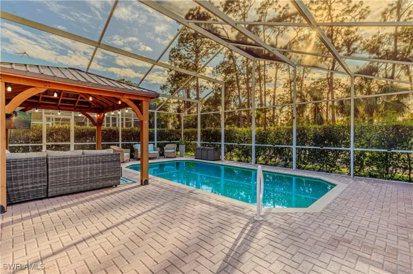 Picture of 701 Crossfield Cir, Naples FL 34104