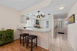 Picture of 13663 Mcgregor Village Dr 19, Fort Myers, FL 33919