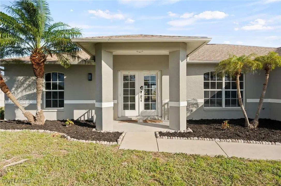 Picture of 1915 SW 2Nd St, Cape Coral, FL 33991