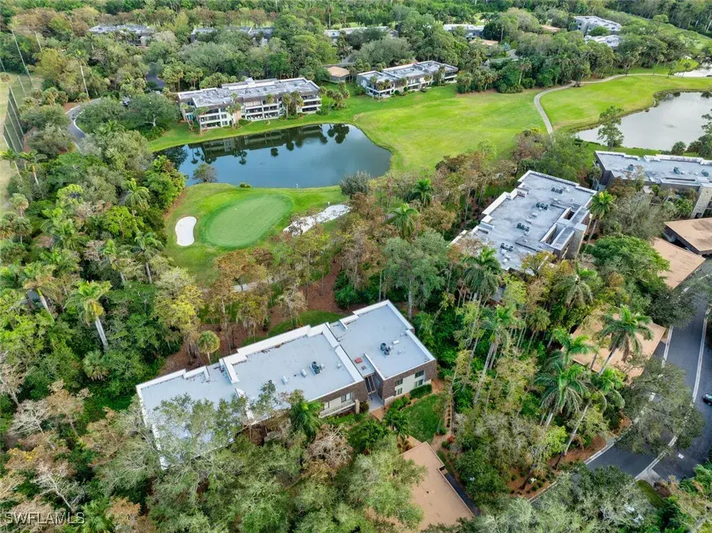 Picture of 101 Clubhouse Ln 281, Naples, FL 34105