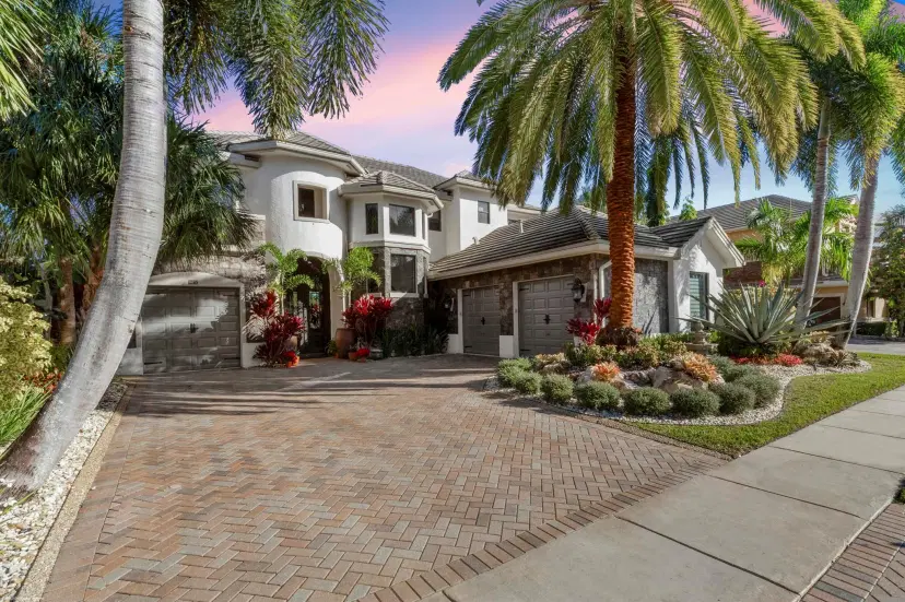 Picture of 10371 Trianon Place, Wellington FL 33449