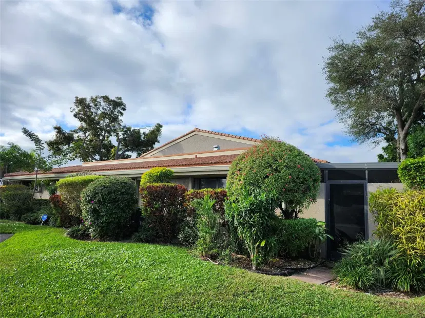 Picture of 201 Dunwoody Ln 17-87, Hollywood FL 33021