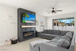 Picture of 305 SW 25 Pl, Cape Coral, FL 33991