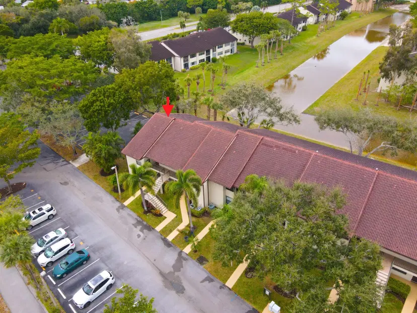 Picture of 4745 Lucerne Lakes Boulevard 101, Lake Worth FL 33467