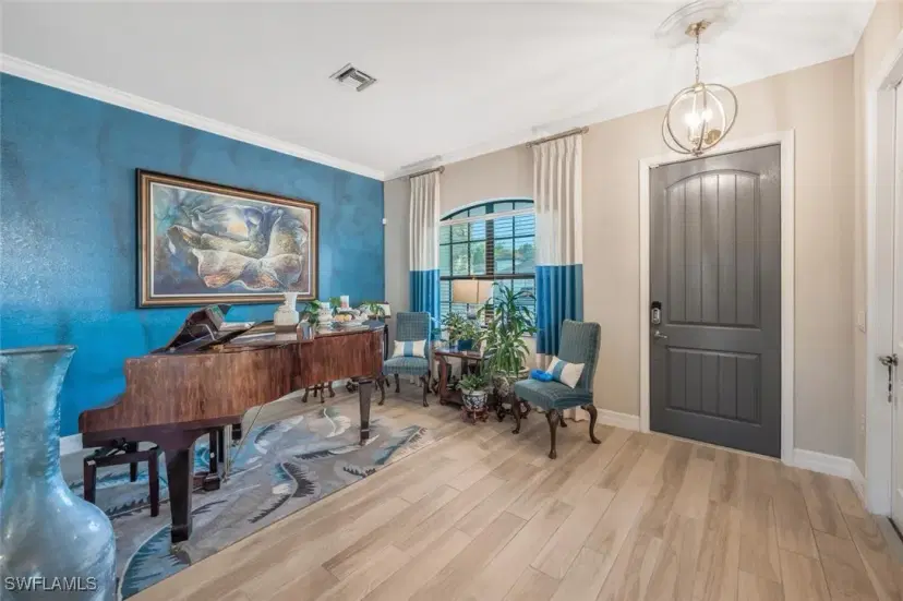 Picture of 2115 Antigua Ln, Naples FL 34120