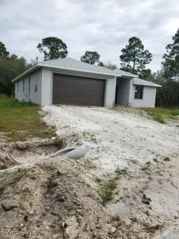 Picture of 516 Dayton Ave, Lehigh Acres, FL 33972