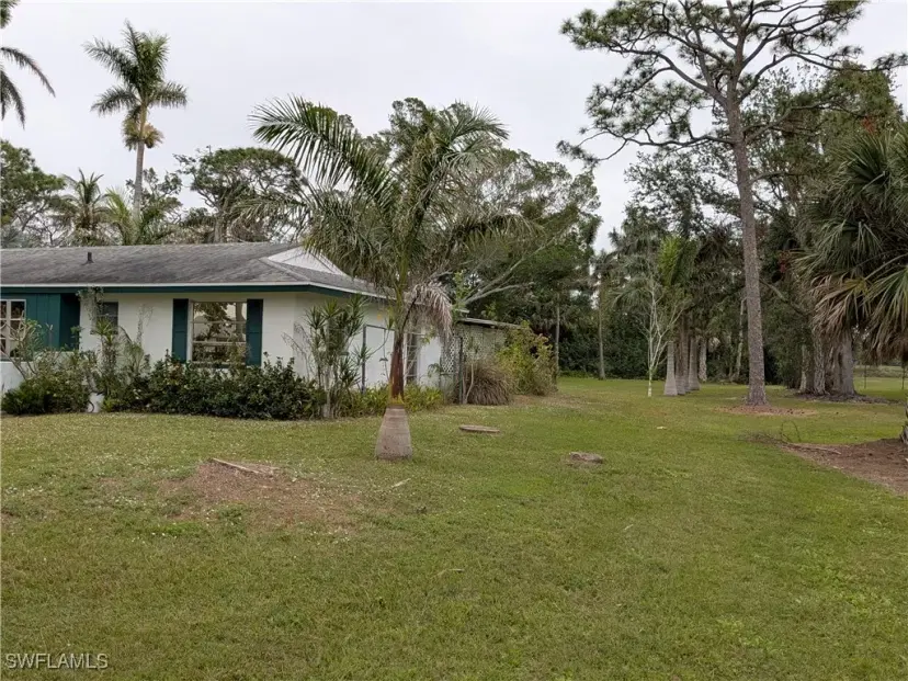 Picture of 6759 Winkler Rd, Fort Myers FL 33919