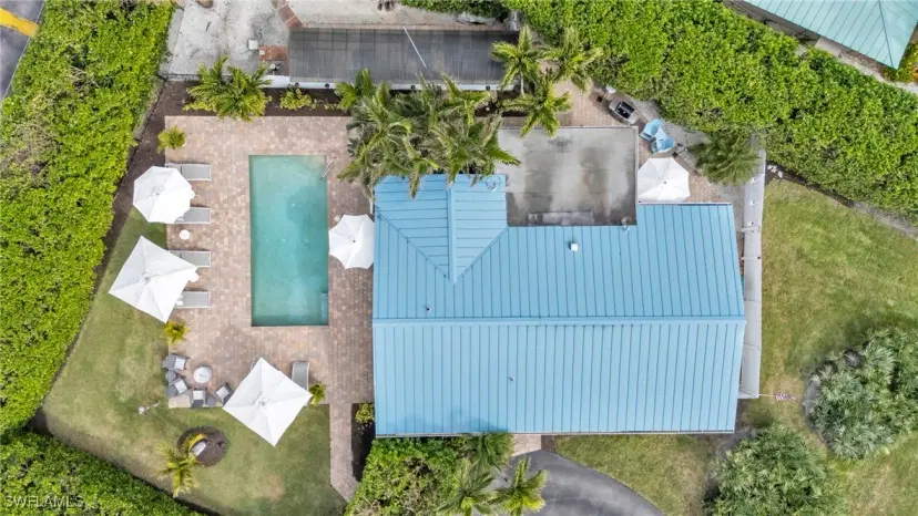 Picture of 97 1St St, Bonita Springs FL 34134