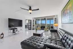 Picture of 565 Oaks Ln 510, Pompano Beach, FL 33069