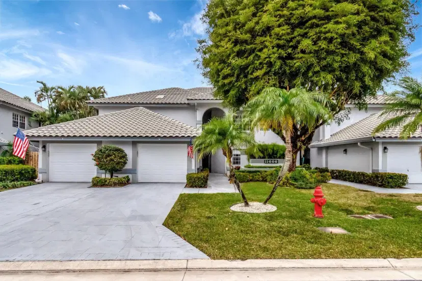 Picture of 11666 Briarwood Circle 1, Boynton Beach FL 33437