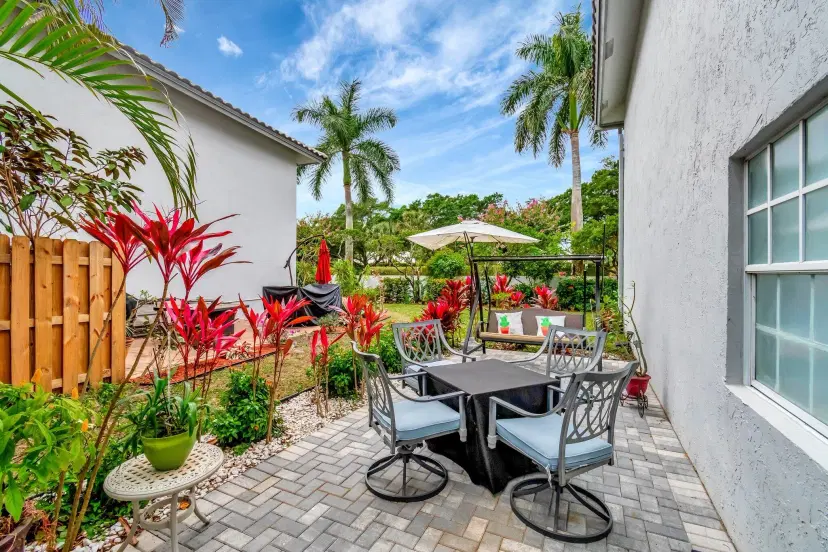Picture of 11666 Briarwood Circle 1, Boynton Beach FL 33437