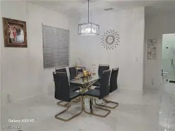 Picture of 420 Chiquita Blvd N, Cape Coral, FL 33993