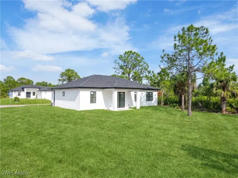 Picture of 2911 37Th St W, Lehigh Acres FL 33972