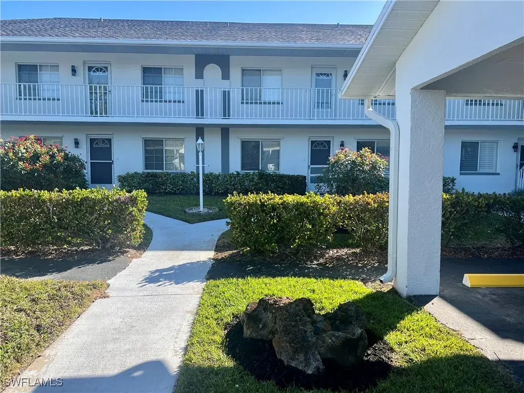 Picture of 196 Belina Dr 3, Naples, FL 34104