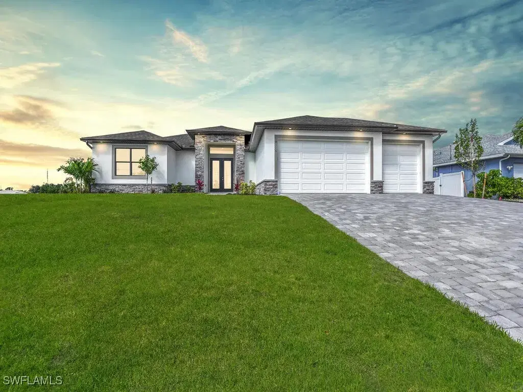 Picture of 4116 NE 21St Pl, Cape Coral, FL 33909